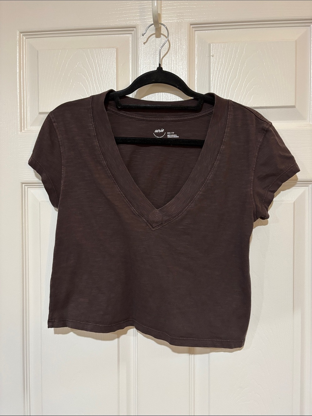 Aerie V-neck Cropped T-shirt Chocolate Brown Size XXS
